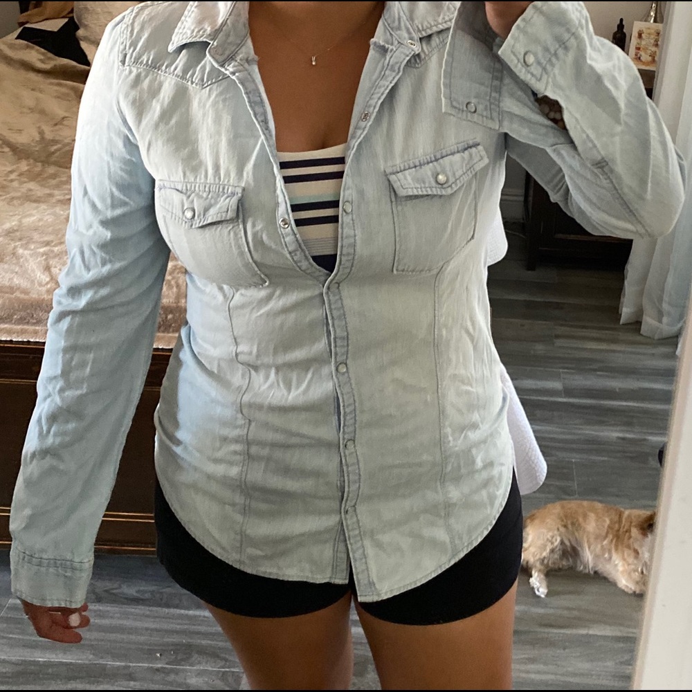 Long sleeve denim shirt